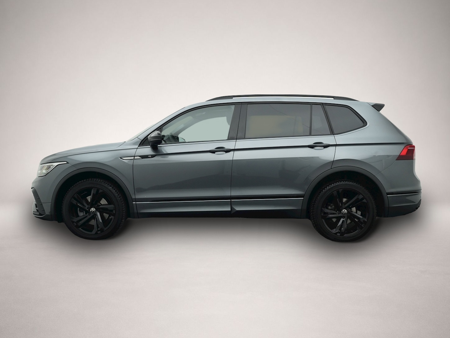 Bild 2 Volkswagen Tiguan Allspace 2.0 TDI DSG 4Mo. R-Line BLACK 7S