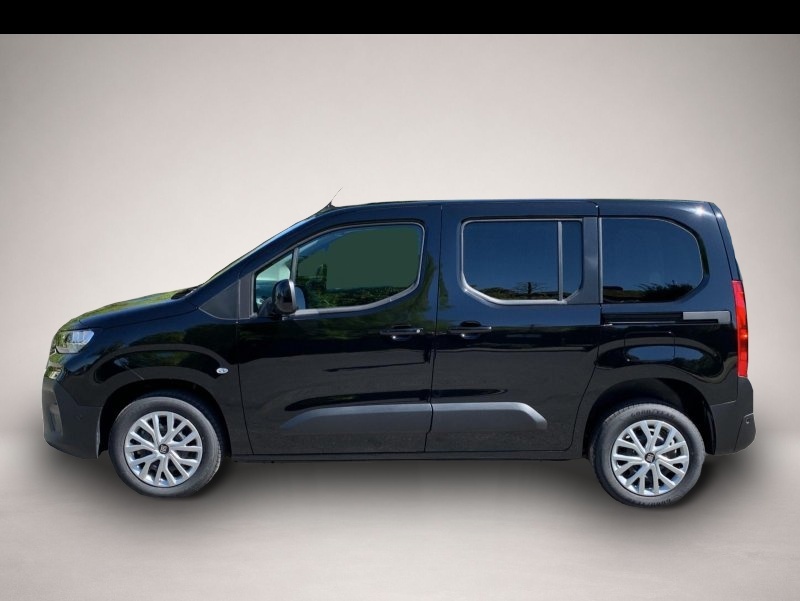 Fotografie 2 des Fiat Doblo Kombi 1.5 HDI L1 Klima Navi PDC RFK