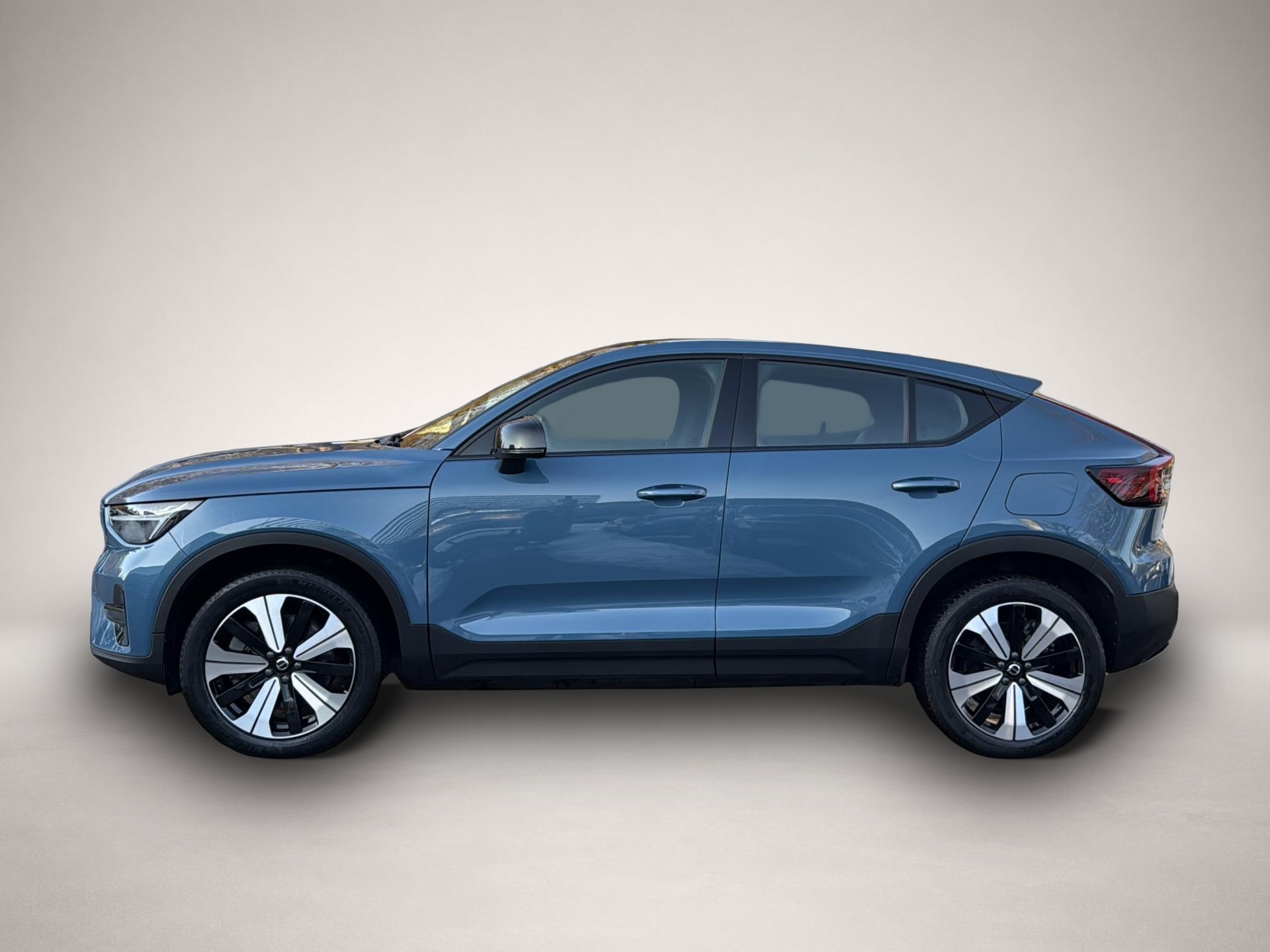 Bild 6 Volvo C40 Recharge Core Pure Electric 2WD Bluetooth Na