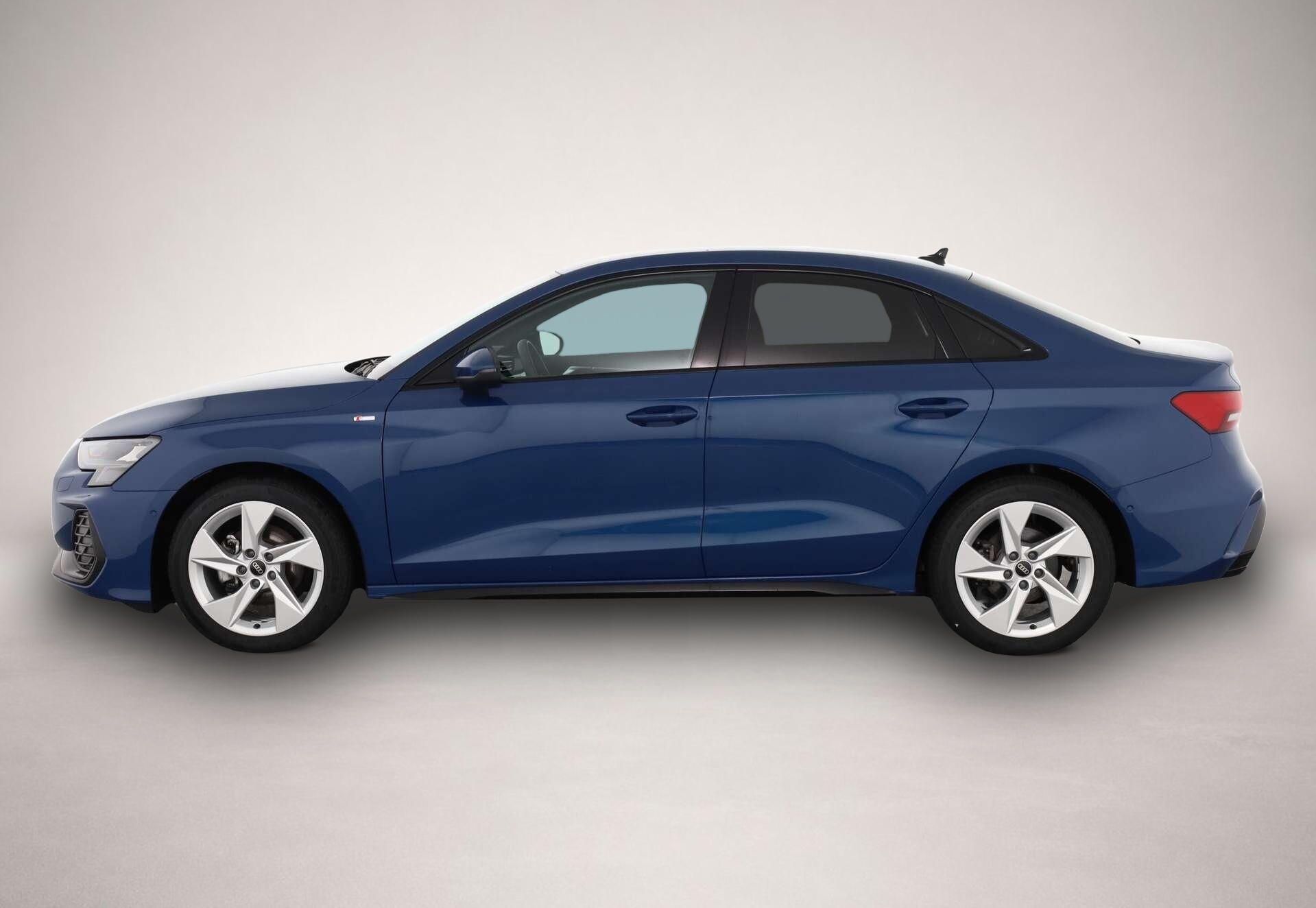 Fotografie 4 des Audi A3 Limousine 35 TFSI S line
