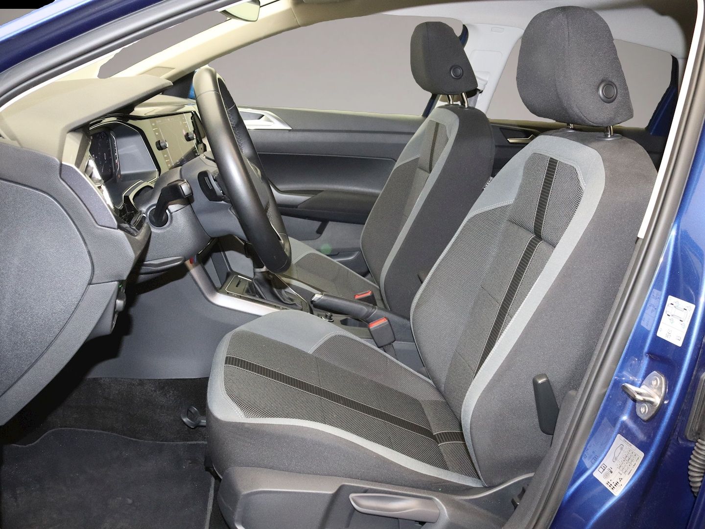 Fotografie 3 des Volkswagen Polo 1.0 TSI DSG Style PANO IQ.DRIVE KAMERA NAVI