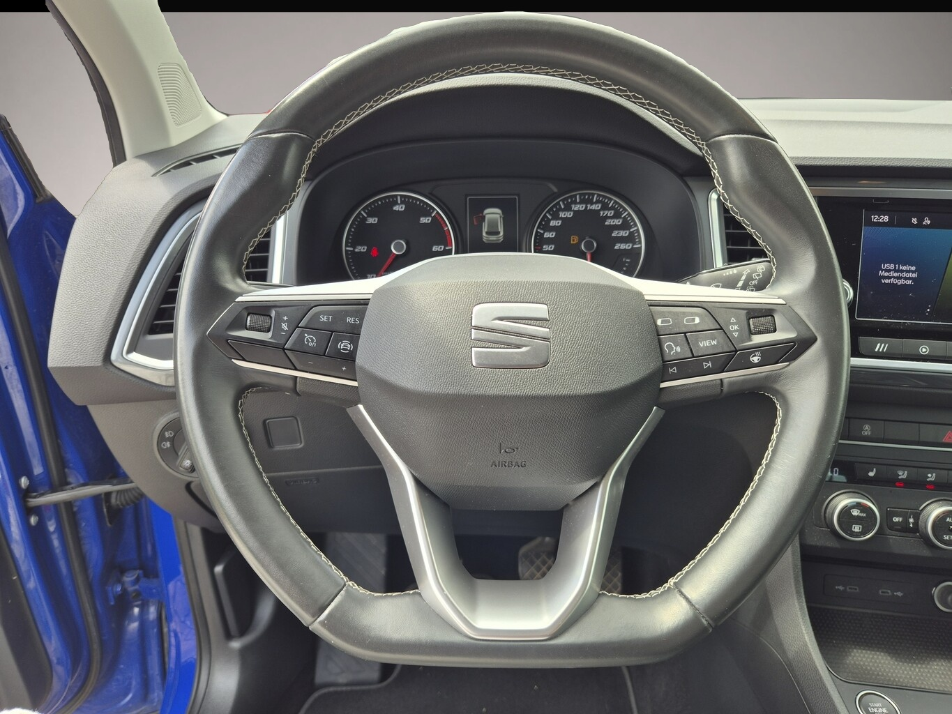 Bild 7 Seat Ateca 2.0 TDI 115 Style LED SHZ Kam MFL PDC