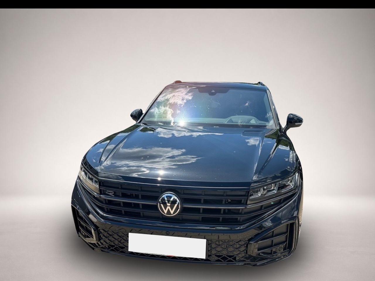 Bild 2 Volkswagen Touareg R-Line Final Edition Luftfahrw. Standhzg