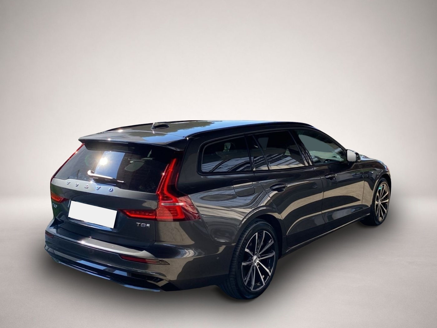 Bild 5 Volvo V60 Kombi T8 Plus Dark Recharge WiPa*LED*Navi*DA