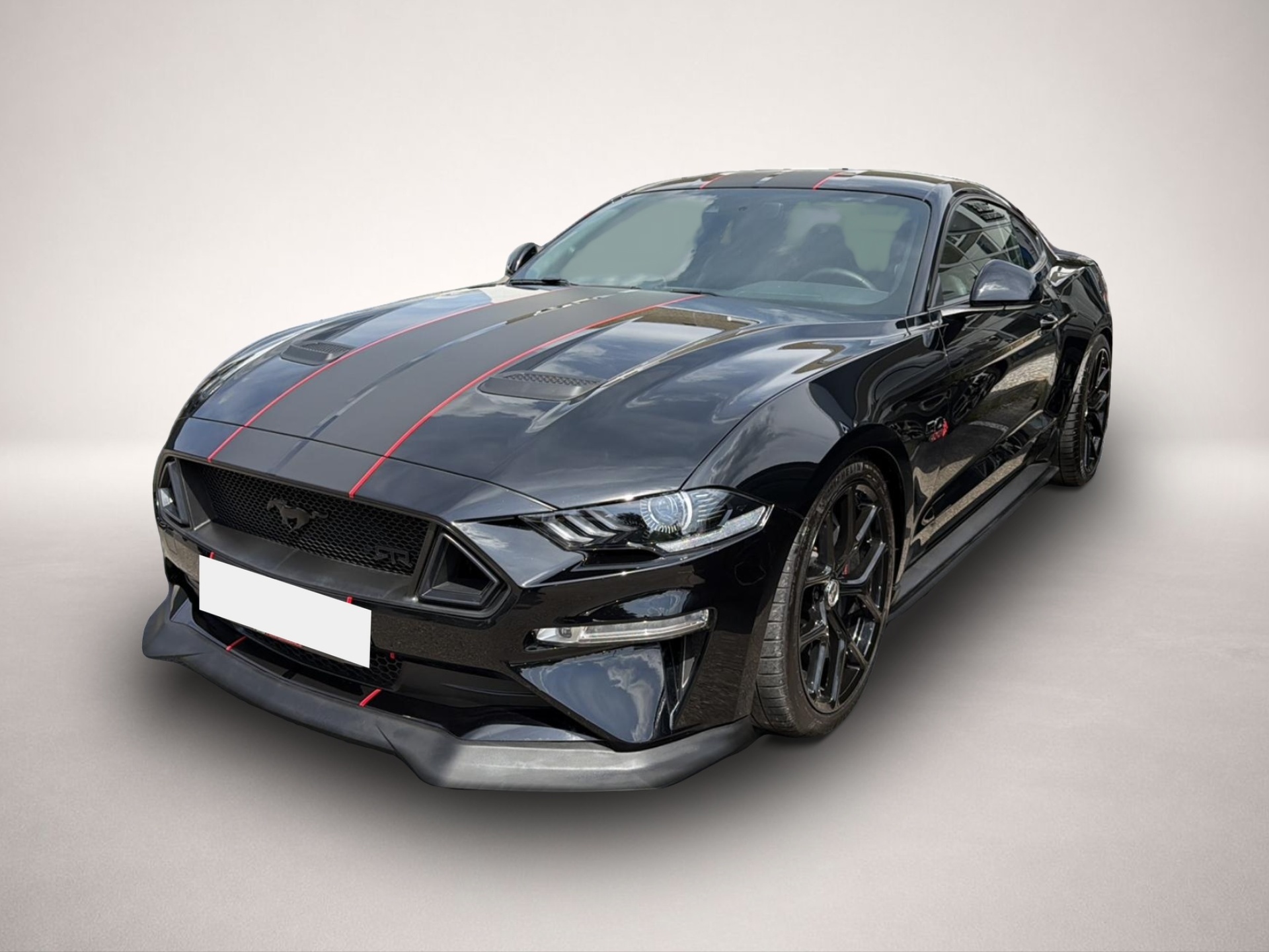 Fotografie Ford Mustang GT Fastback Sportpaket Bluetooth Navi LE