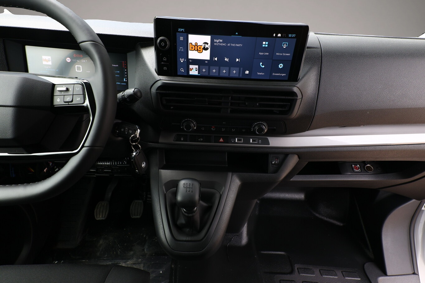 Bild 7 Citroën Jumpy XL Kam 3S AHK SHZ CarP Heckklappe Holz PDC