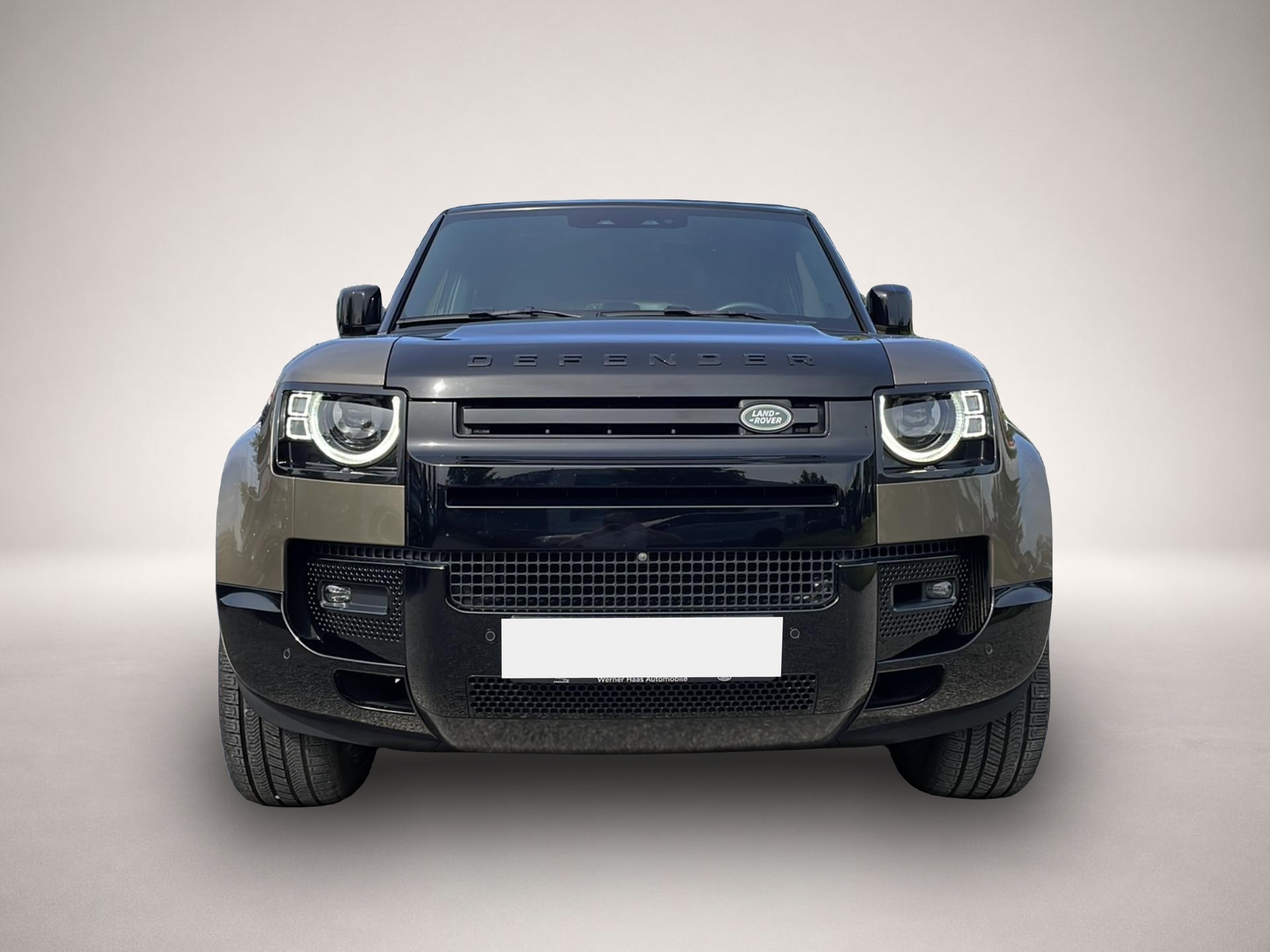 Fotografie 5 des Land Rover Defender 130 D300 X Standhzg.