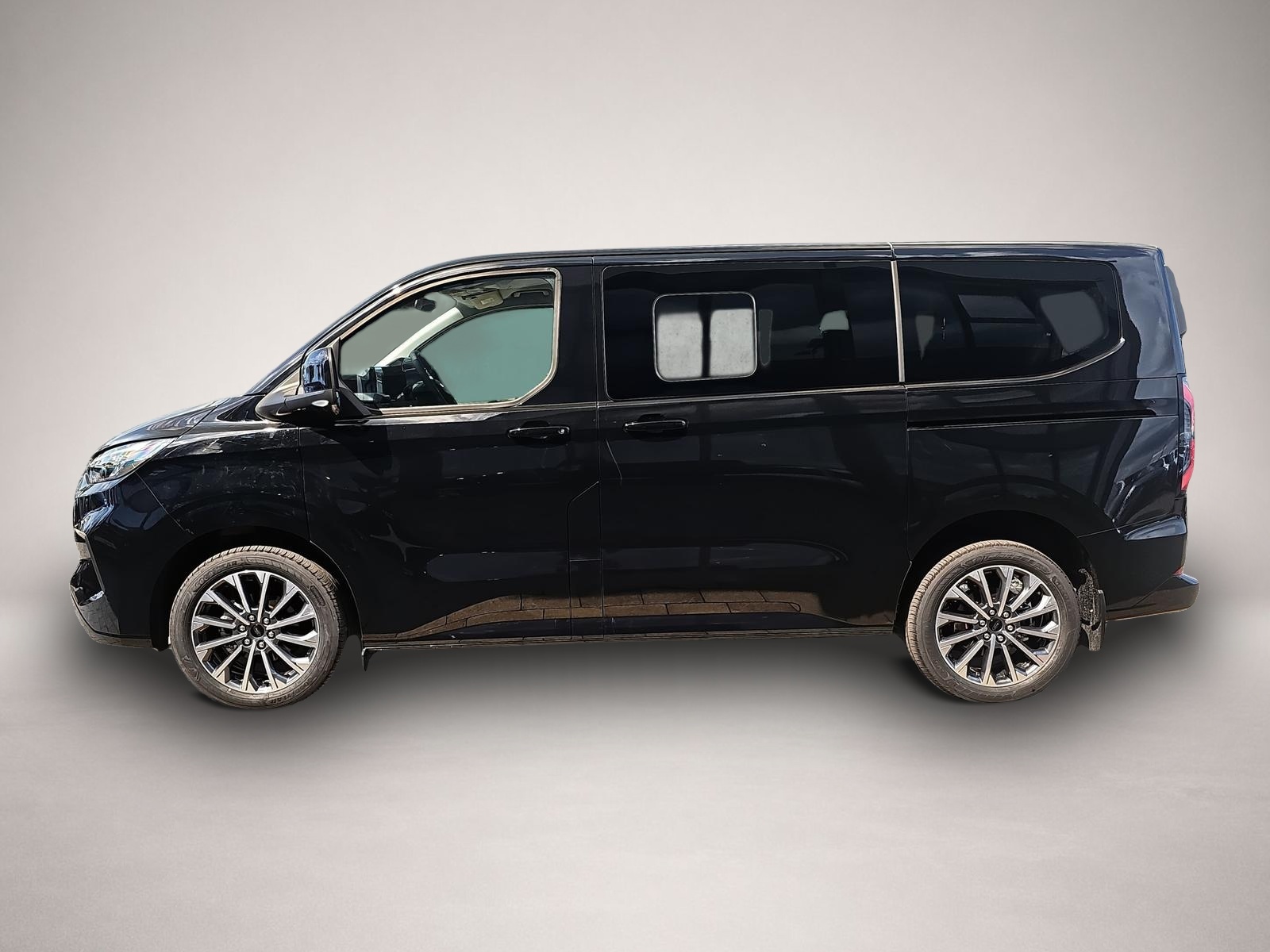 Bild 4 Ford Tourneo Custom 2.0 EcoBlue Autom. Titanium X ACC