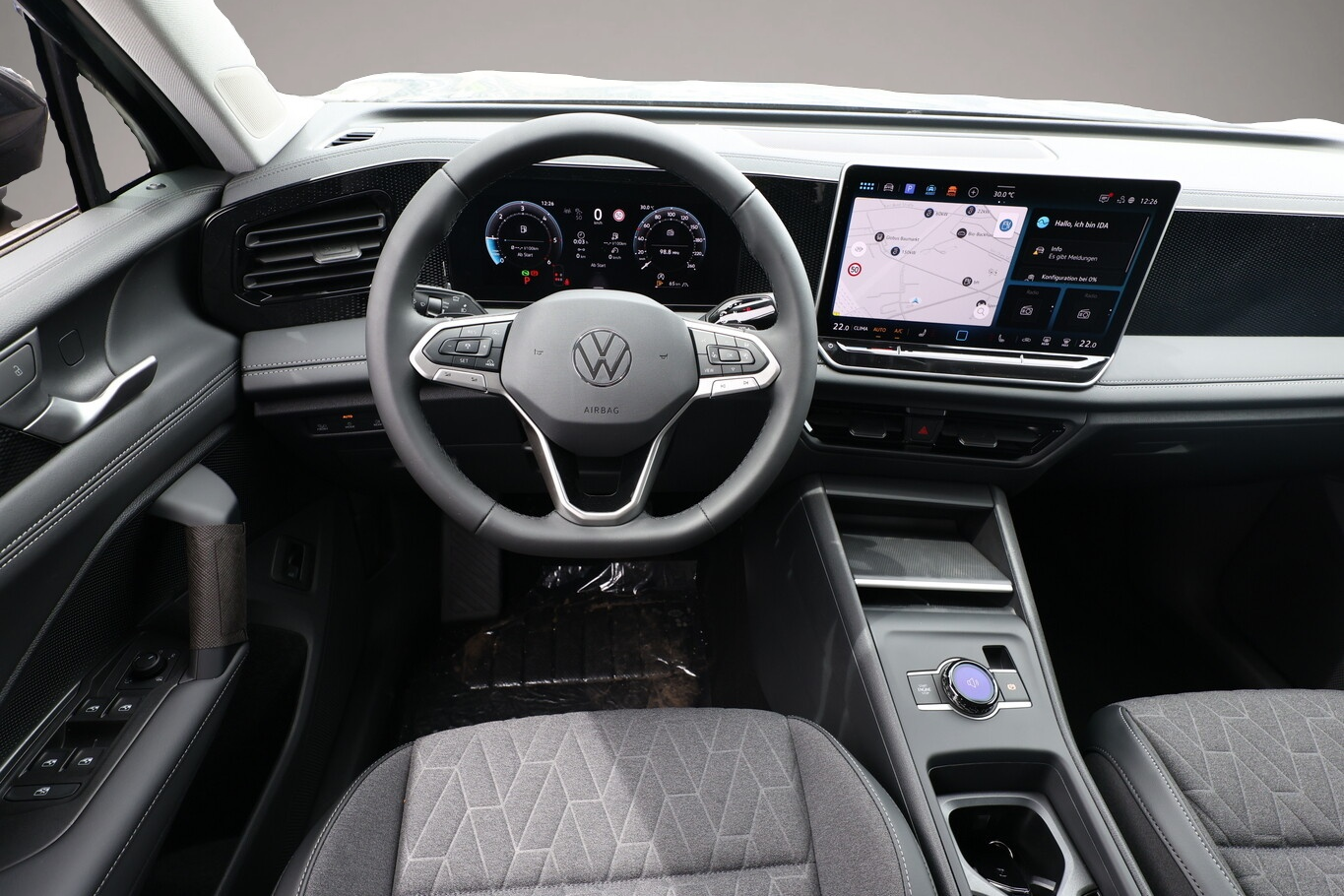 Bild 6 Volkswagen Tiguan DSG LED+ Nav 5JGar IQ.DRIVE 18Z SHZ Keyl