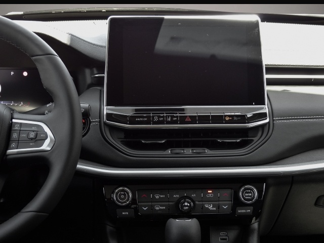 Bild 6 Jeep Compass Limited Mild-Hybrid Premium Park-Komfort