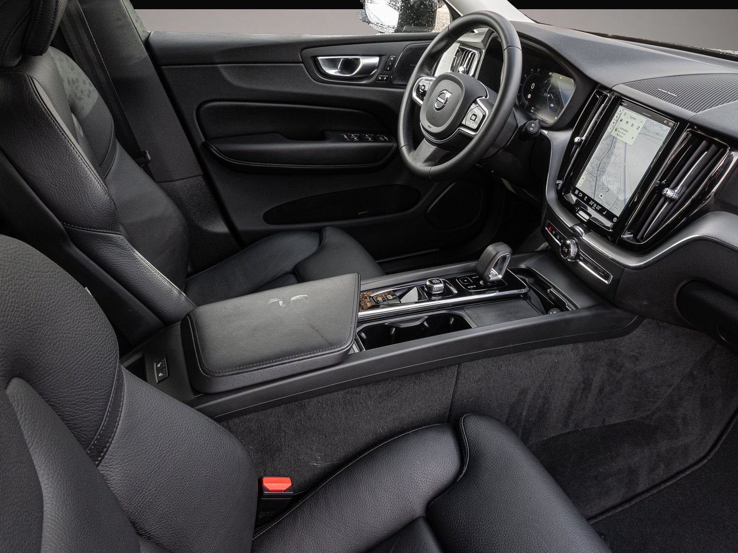 Bild 6 Volvo XC60 B4 AWD Plus Bright Plus Bright AWD