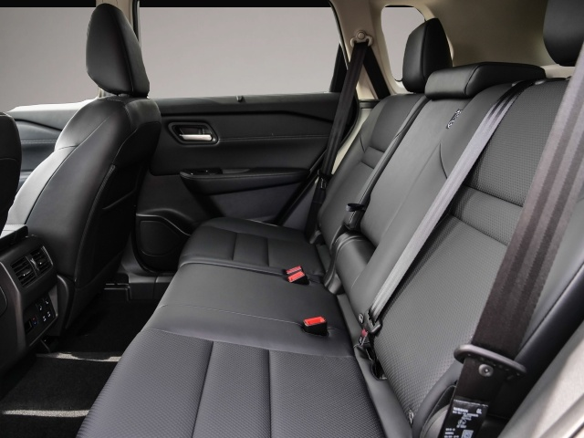 Bild 5 Nissan X-Trail N-Trek 1.5 VC-T e-POWER 204PS 4x2