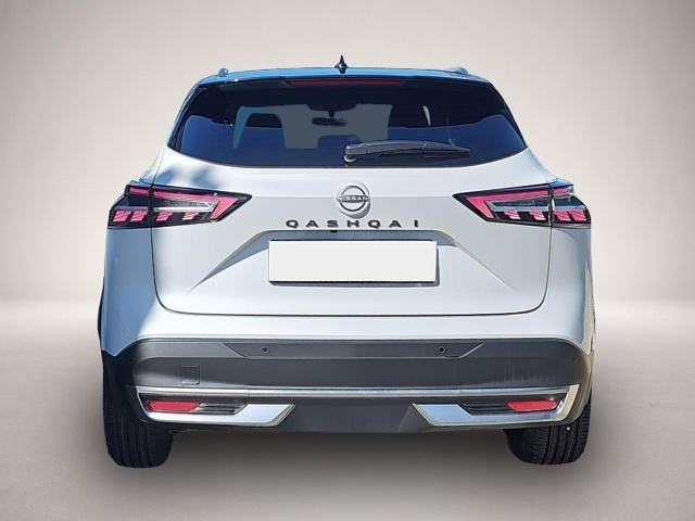 Bild 5 Nissan Qashqai 1.3 DIG-T X-Tronic Tekna Winterpaket 11.