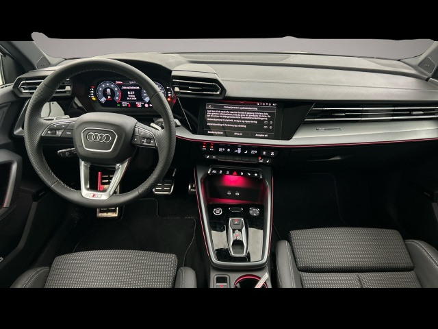 Bild 5 Audi A3 Sportback 35TFSI S tronic S-Line PANO/SONOS/M