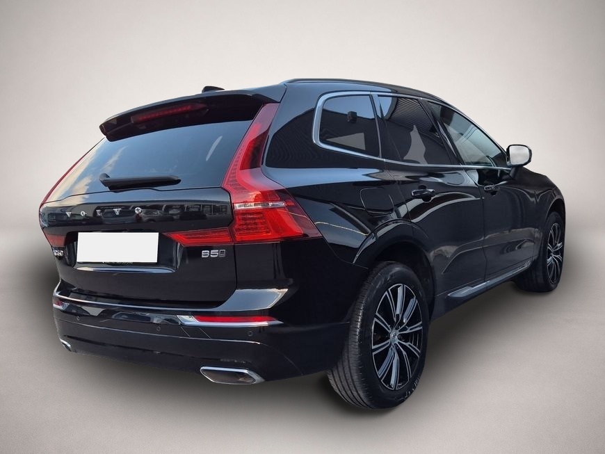 Fotografie 2 des Volvo XC60 B5 D AWD Geartronic Inscription Xenium*ACC