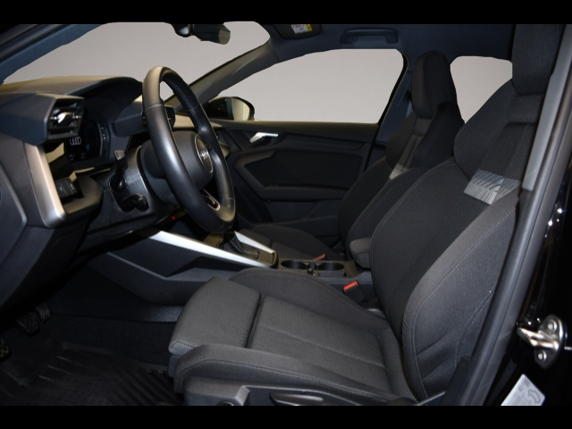 Bild 3 Audi A3 Sportback 35TFSI KAMERA/SITZHZ/LED