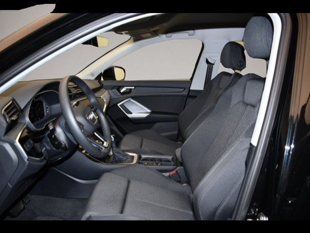 Bild 3 Audi Q3 35 TFSI S tronic advanced