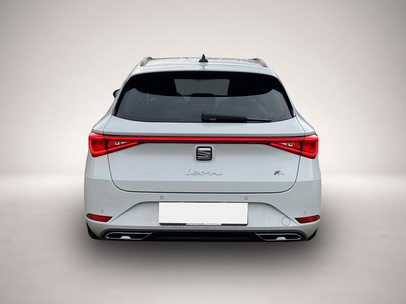 Bild 5 Seat Leon Sportstourer 1.5 eTSI DSG FR LED NAVI BEATS