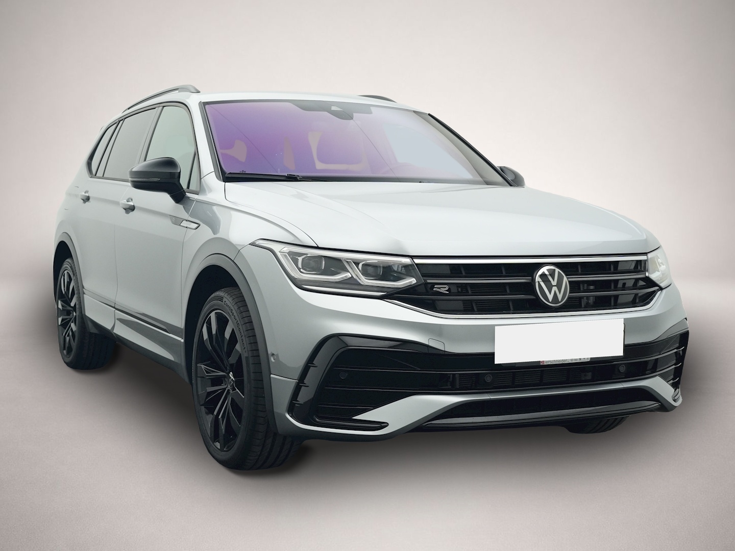 Bild 7 Volkswagen Tiguan Allspace 2.0 TDI DSG 4Mo. R-Line 7S. AHK