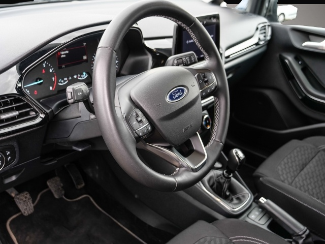 Bild 3 Ford Fiesta Titanium 1.0 EcoBoost Hybrid EU6d Apple C