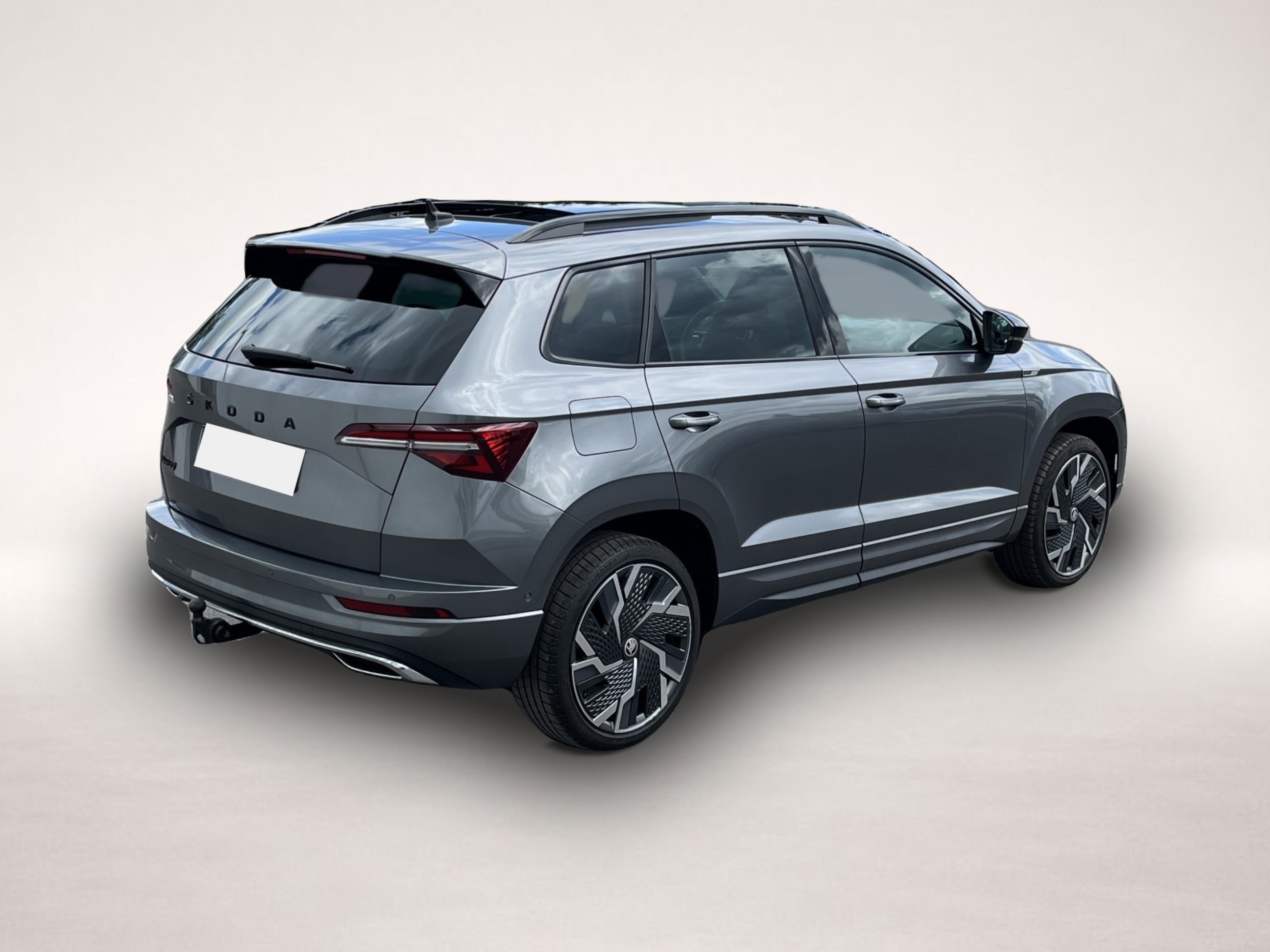Fotografie 6 des Skoda Karoq 1.5 TSI DSG Sportline AHK PANO Navi 4xSHZ