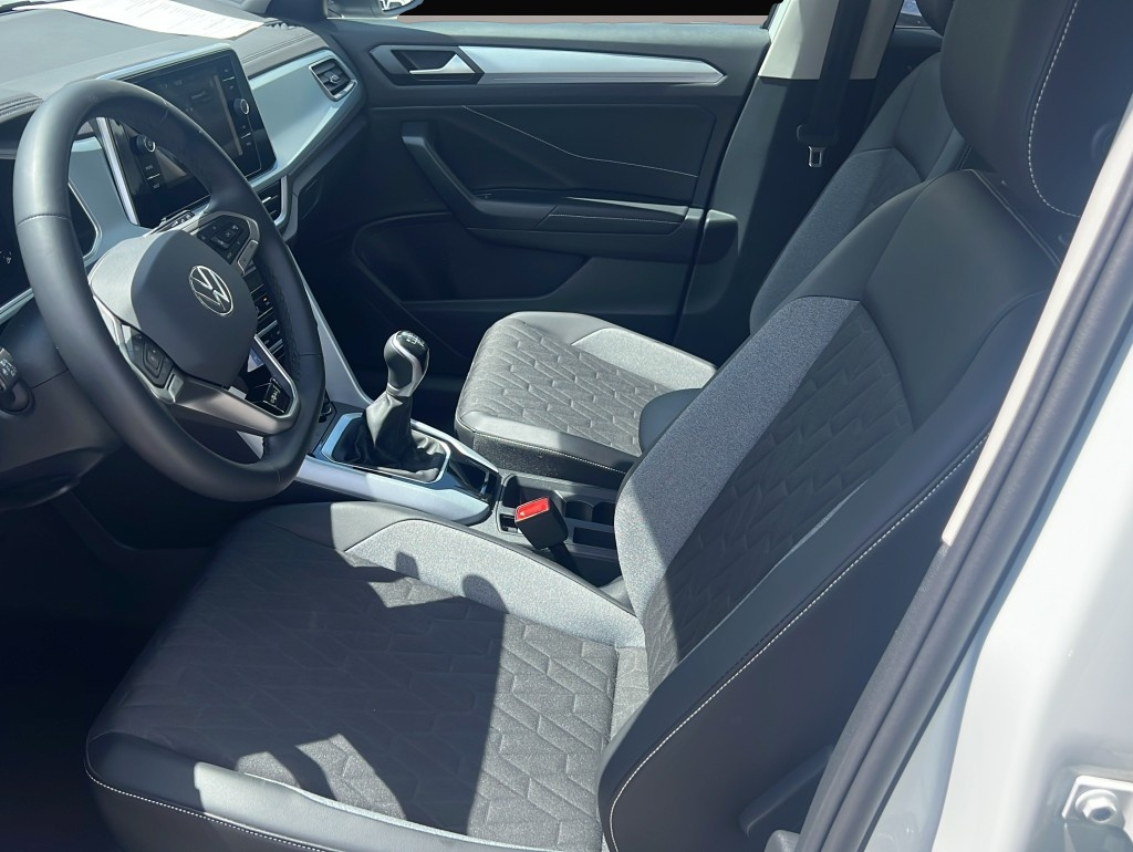 Bild 3 Volkswagen T-Roc 1.0 TSI Goal*Navi*ACC*LED*