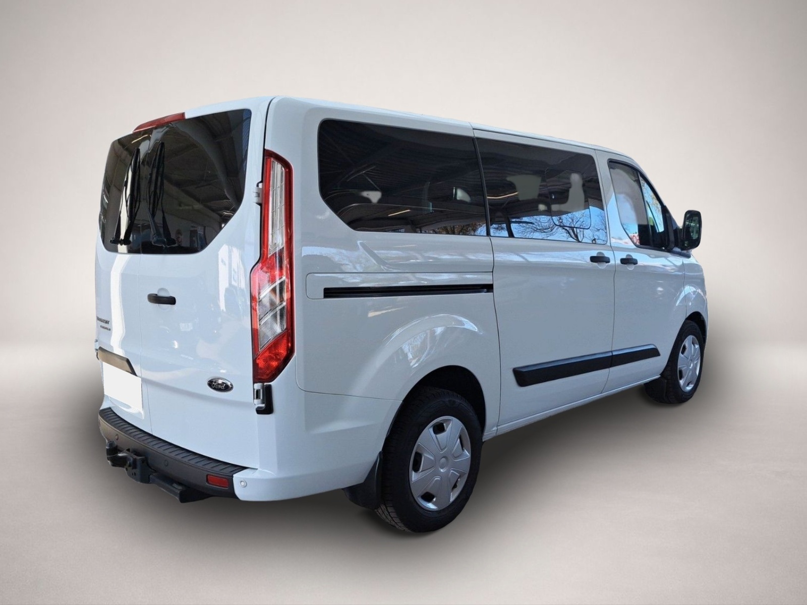 Fotografie 3 des Ford Transit Custom Kombi 320 L1 Autom. Trend