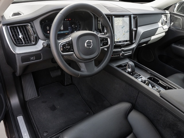 Bild 7 Volvo XC60 Plus Dark 2WD Digitales Cockpit Memory Sitz