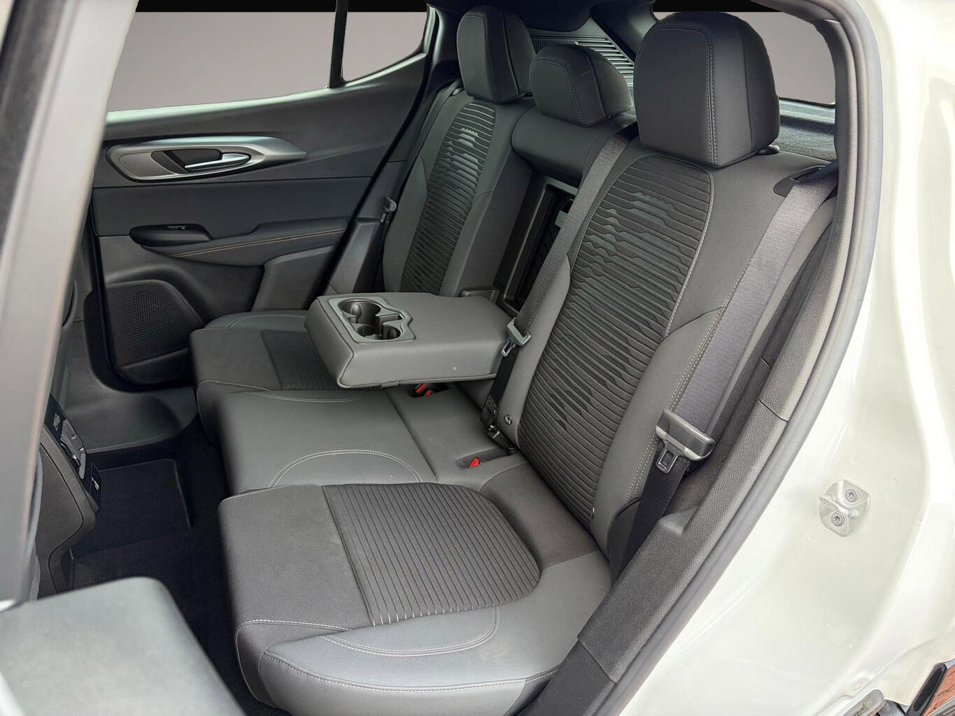 Bild 5 Alfa Romeo Tonale Hybrid Sprint TechP Klimaaut. 19
