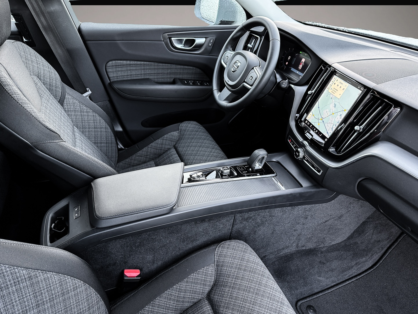 Bild 3 Volvo XC60 Core 2WD Digitales Cockpit Soundsystem LED