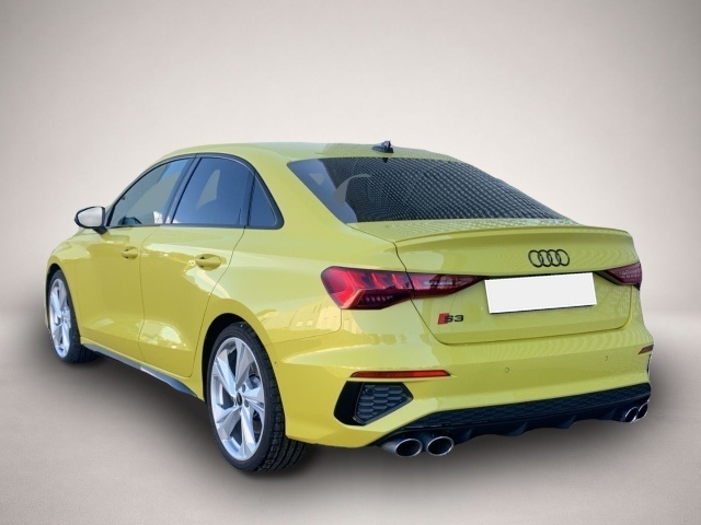Fotografie des Audi quattro S3 Limousine 2.0 TFSI quattro S tronic Navi Digi