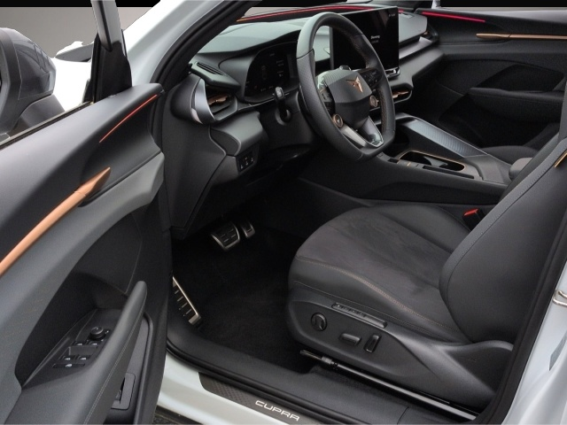 Bild 4 Cupra Terramar 1.5eTSI*ACC Navi 360°Kam Alcantara SHZ