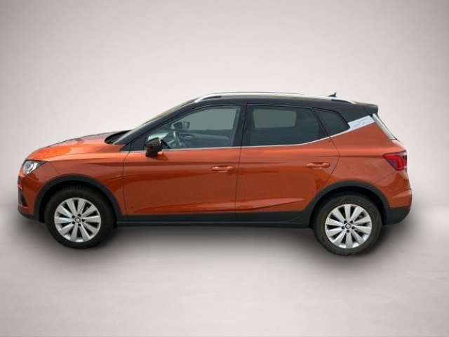 Fotografie 3 des Seat Arona Xcellence AHK 70 kW (95 PS), Schalt. 5-Gang