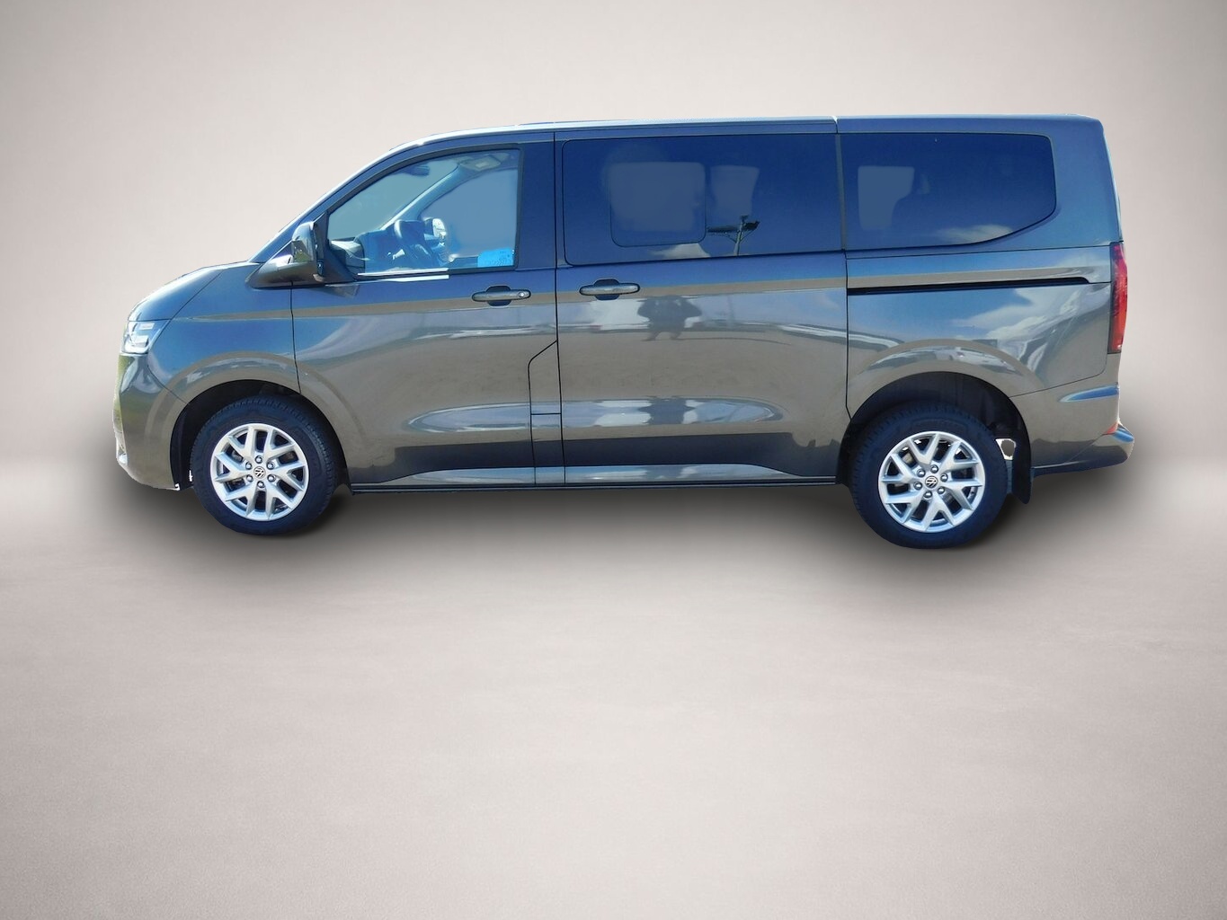 Fotografie 1 des Volkswagen T7 Caravelle 2.0 TDI 8 Sitze Navi Klima DSG AHK.