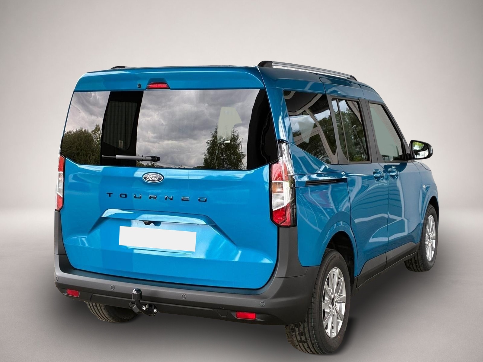 Bild 3 Ford Tourneo Courier Titanium 1.0 Ecoboost / PDC V&H