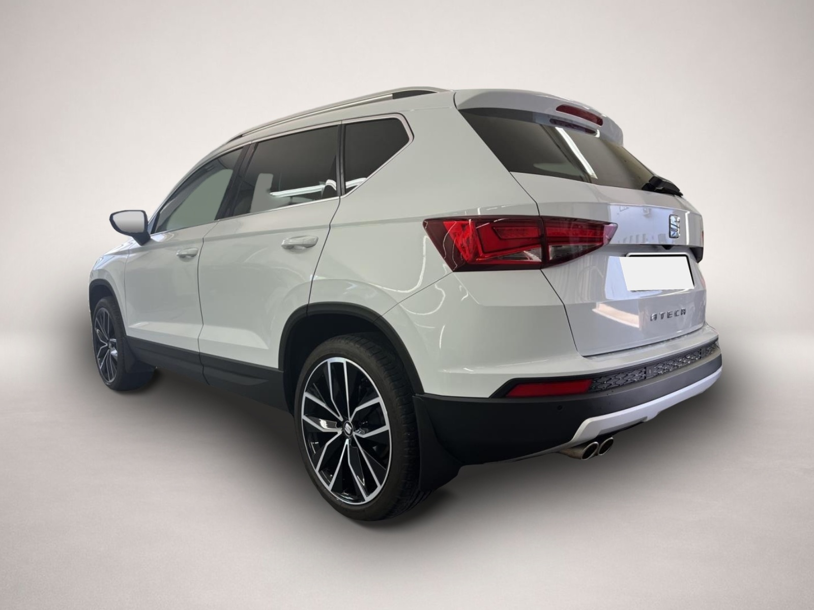 Bild 4 Seat Ateca 1.4 TSI Xcellence AHK NAVI REAR VIEW SHZ