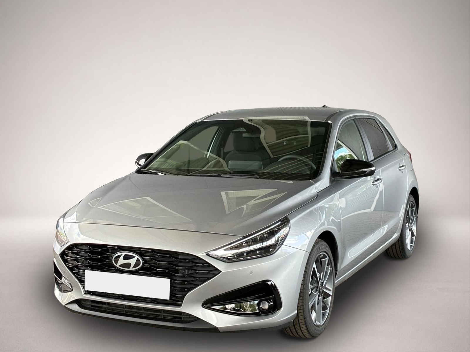 Fotografie Hyundai i30 Comfort Plus 1.0 TGDI DCT / Navi / ACC / LED