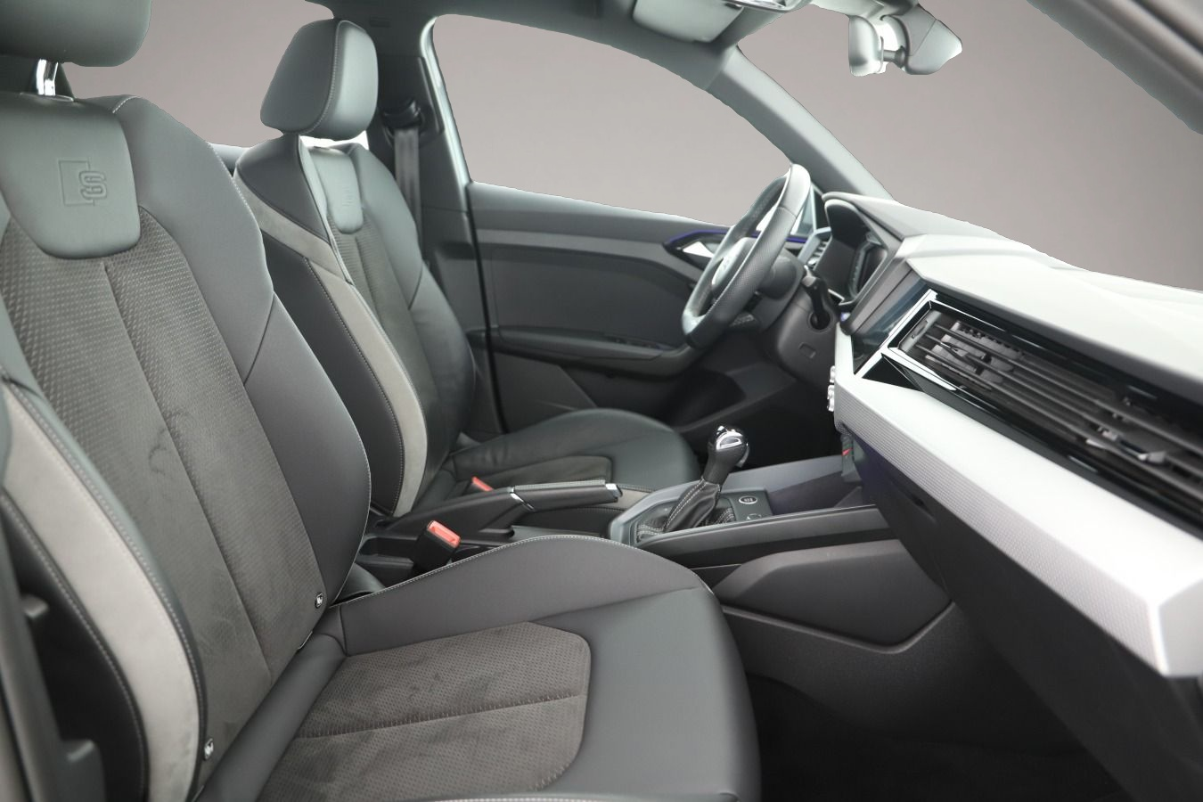 Bild 6 Audi A1 Sportback 40 TFSI S tronic S line LED/ACC/Son