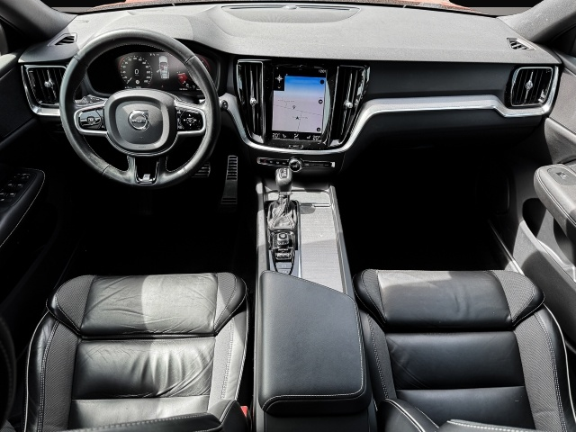 Fotografie 5 des Volvo V60 Kombi R Design Navi Digitales Cockpit Sounds