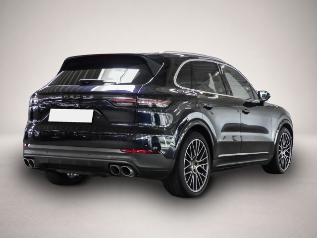 Bild 2 Porsche Cayenne S Luftfederung AD Niveau El. Panodach Na