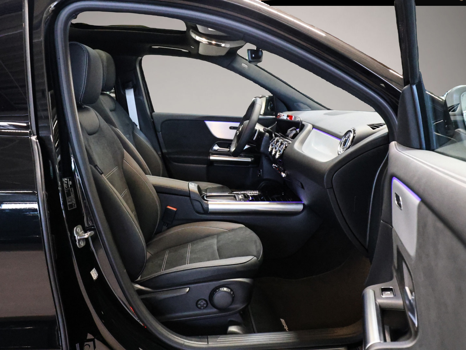 Bild 2 Mercedes-Benz GLA 180
