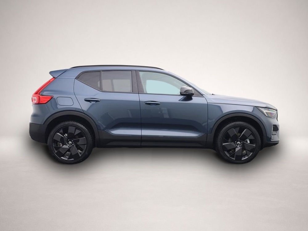 Bild 5 Volvo XC40 2.0 Black Edition Plus B4 Mild-Hybrid 197P