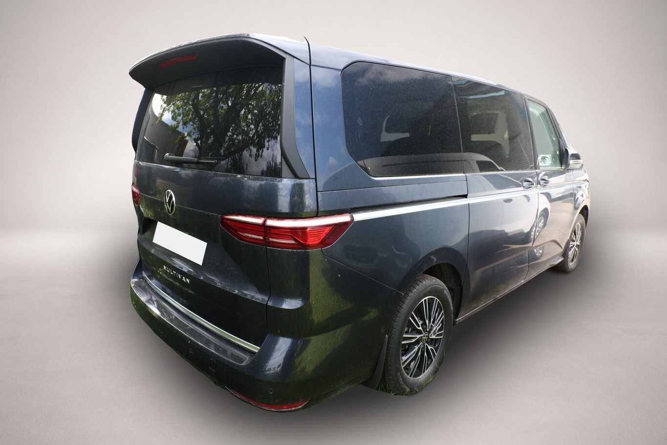 Bild 3 Volkswagen T7 Multivan L2 Style Tisch Matrix Nav eHK Keyl