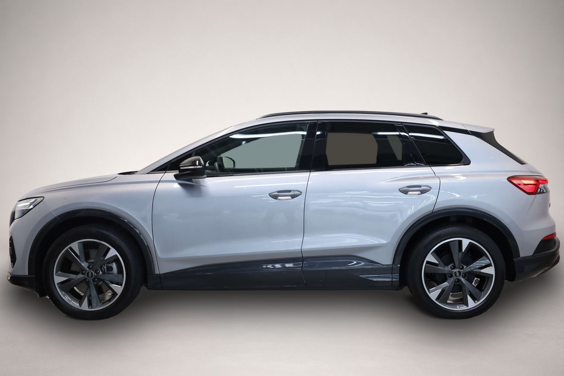 Bild 4 Audi Q4 e-tron Advanced