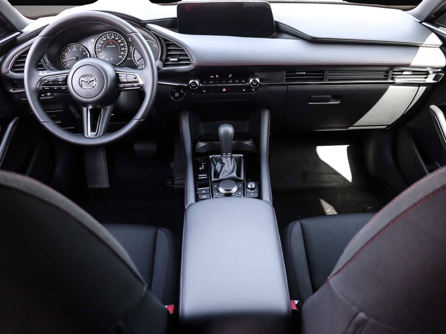Bild 4 Mazda 3 Homura 2.5L e-SKYACTIV G 140PS 6AT FWD