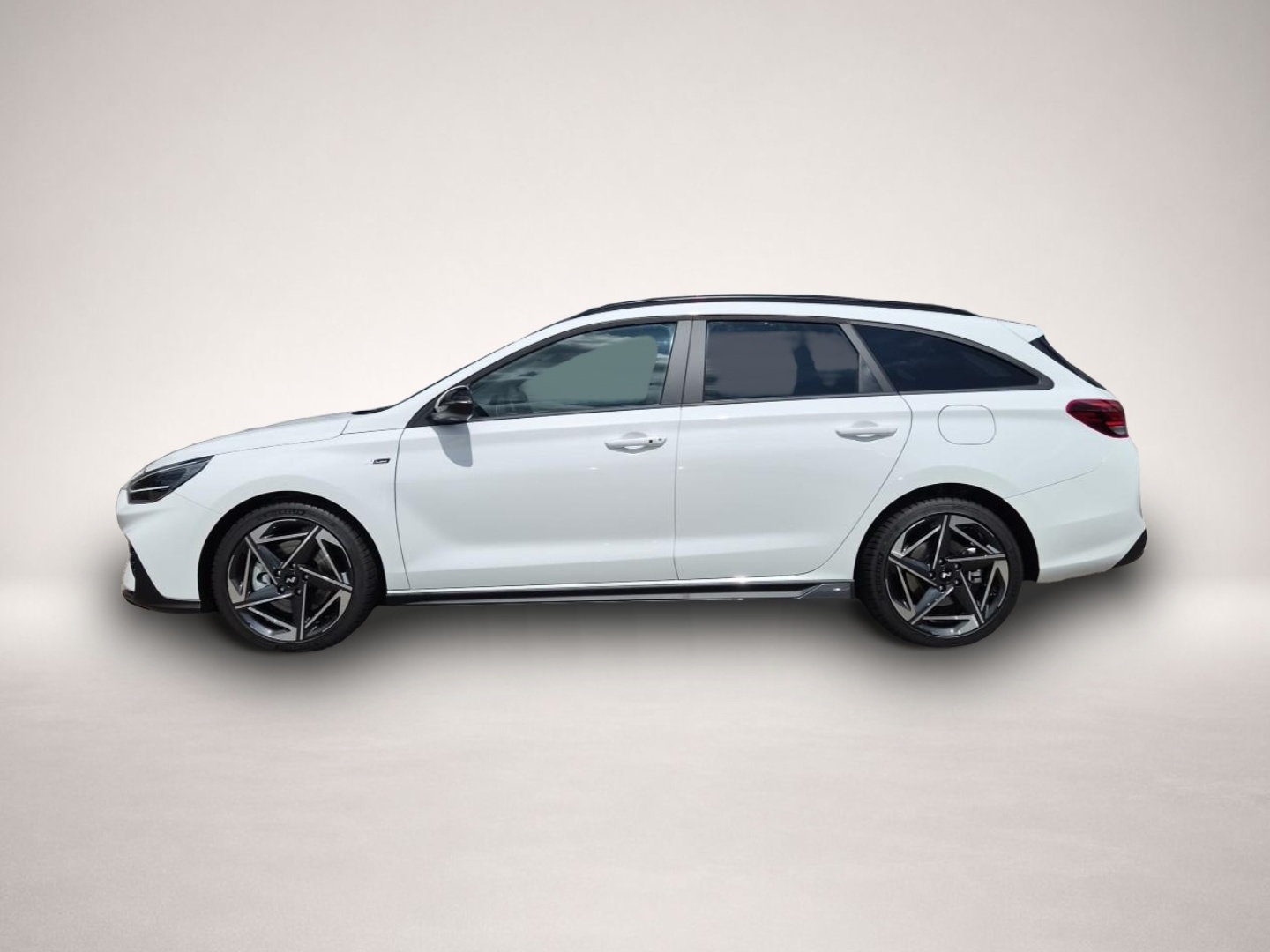 Bild 2 Hyundai i30 Kombi 1.6 T-GDI 150PS Automatik N-Line Sitz