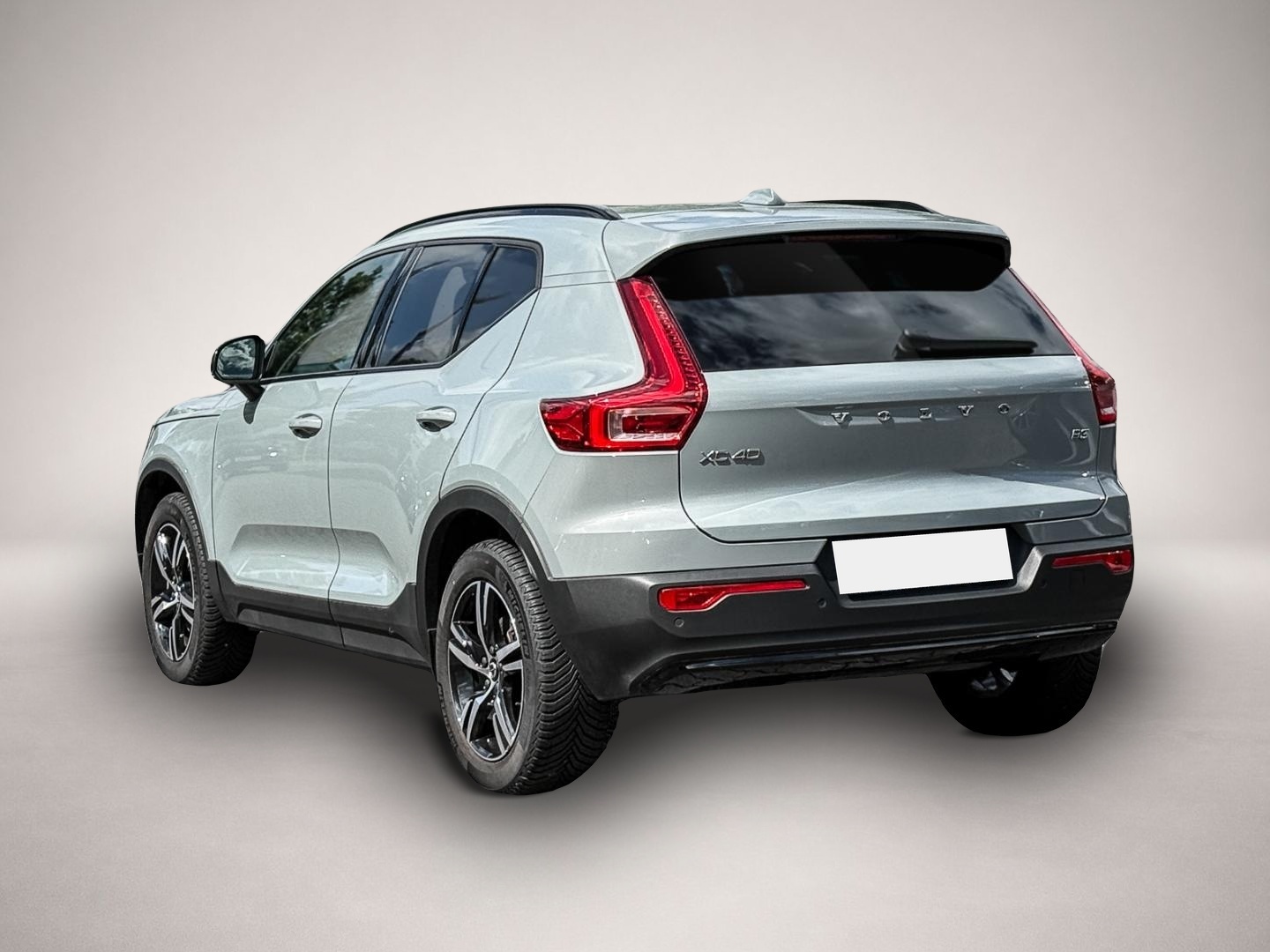 Bild 2 Volvo XC40 Plus Dark 2WD El. Panodach Digitales Cockpi