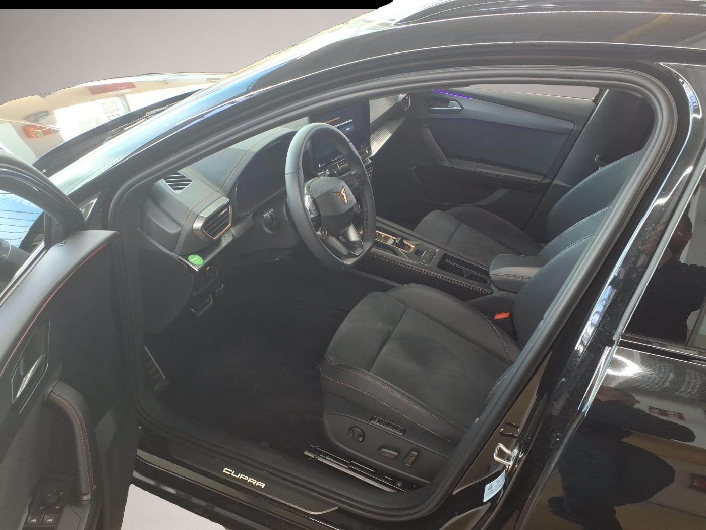 Bild 3 Cupra Leon SP 1.5 e-Hybrid DSG ab 390.- EUR mtl. 1000.