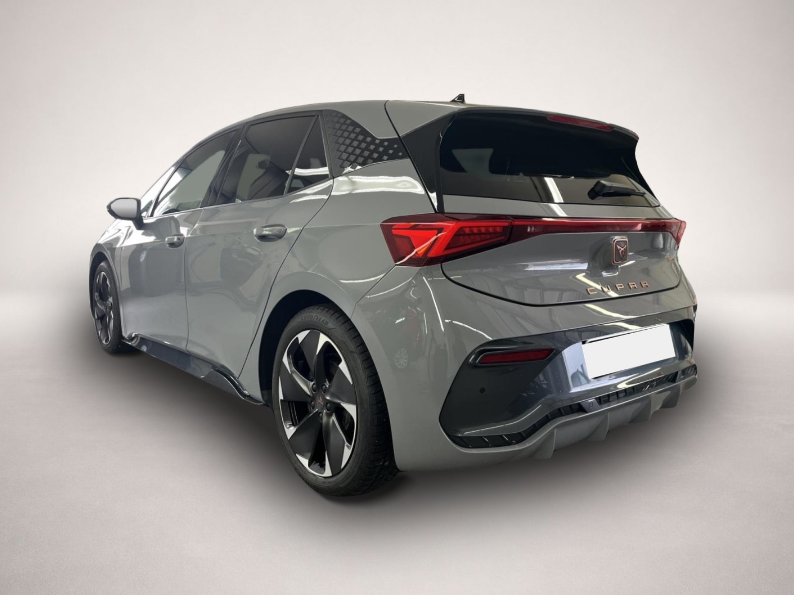 Bild 4 Cupra Born AB354EUR 82KW BEATS ALCANTARA NAVI REAR VIE