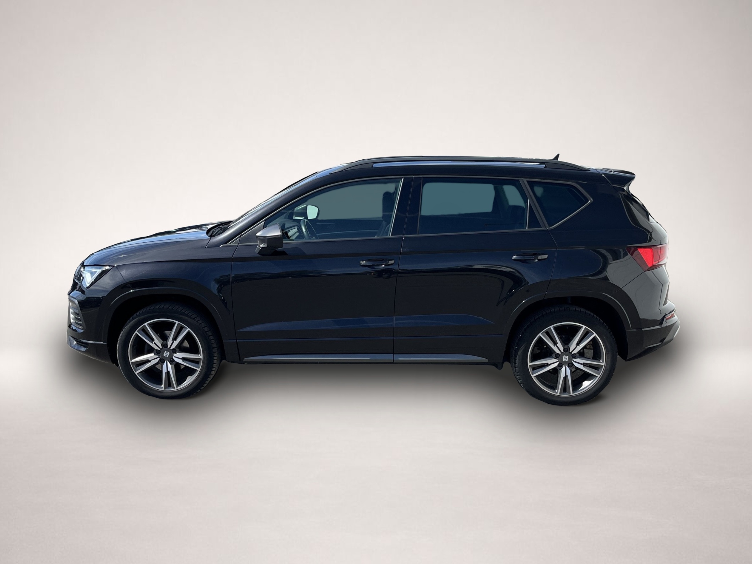 Bild 1 Seat Ateca 1.5 TSI DSG FR 163¤ m.20% Anz. Navi LED AC
